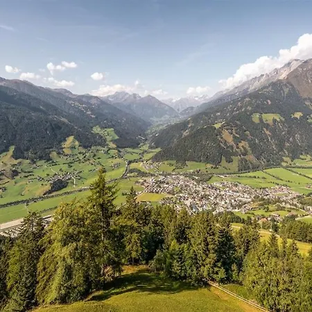 Апартаменты Bergsuite Pfaffenebner